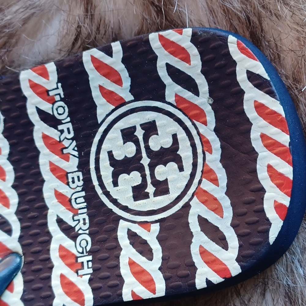 Tory flip flops - Picture 7 of 8